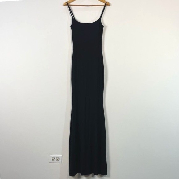 SKIMS Dresses & Skirts - Skims Soft Lounge Long Slip Maxi Dress Black Size L in Onix NEW